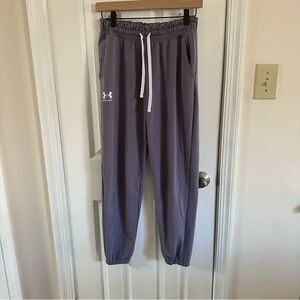 Under Armour Women’s Purple Jogger Sweatpants Size Small